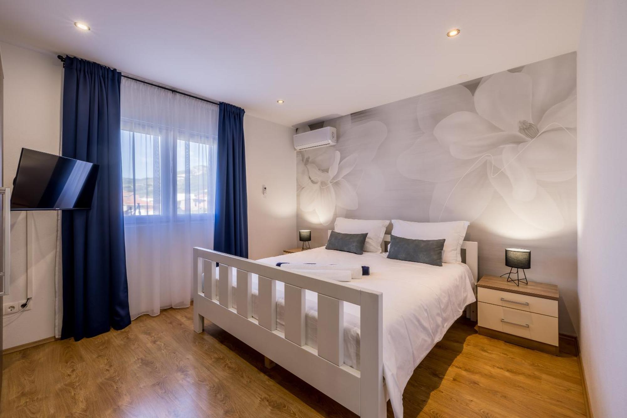 Sun Castle Holiday House Babic Kaštel Stari Εξωτερικό φωτογραφία